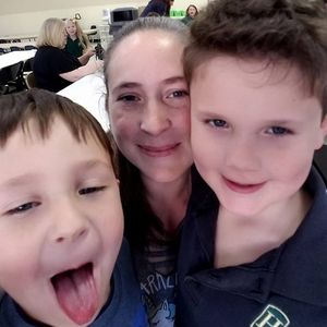 Meet your Posher, Lauren